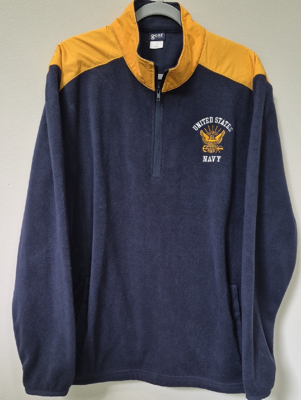 United States Navy Fleece Mens XXL Embroidered Insignia Quarter-Zip Pullover